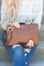 Load image into Gallery viewer, Keep your on-the-go look simple and classic! An oversized clutch will keep all the essentials perfectly organized!