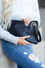 Load image into Gallery viewer, Keep your on-the-go look simple and classic! An oversized clutch will keep all the essentials perfectly organized!