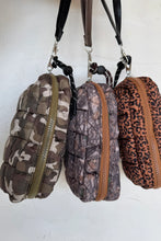 Load image into Gallery viewer, Lightweight, padded and practical clutch, it adds a sporty vibe to any everyday look.