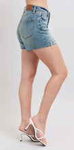 Load image into Gallery viewer, Button Fly Vintage Wash - Judy Blue
