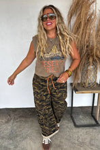 Load image into Gallery viewer, Brogan Camo Barrell Jeans
