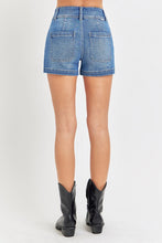 Load image into Gallery viewer, The Marina Patch Pocket Shorts
