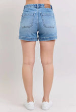 Load image into Gallery viewer, Boat Day Jogger Shorts
